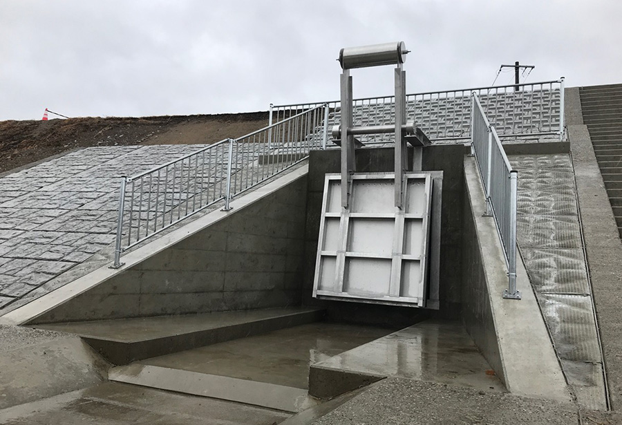 工河公第広11-1-1他号　公共 広域河川改修事業他（債務）宮川（中野他）護岸工事